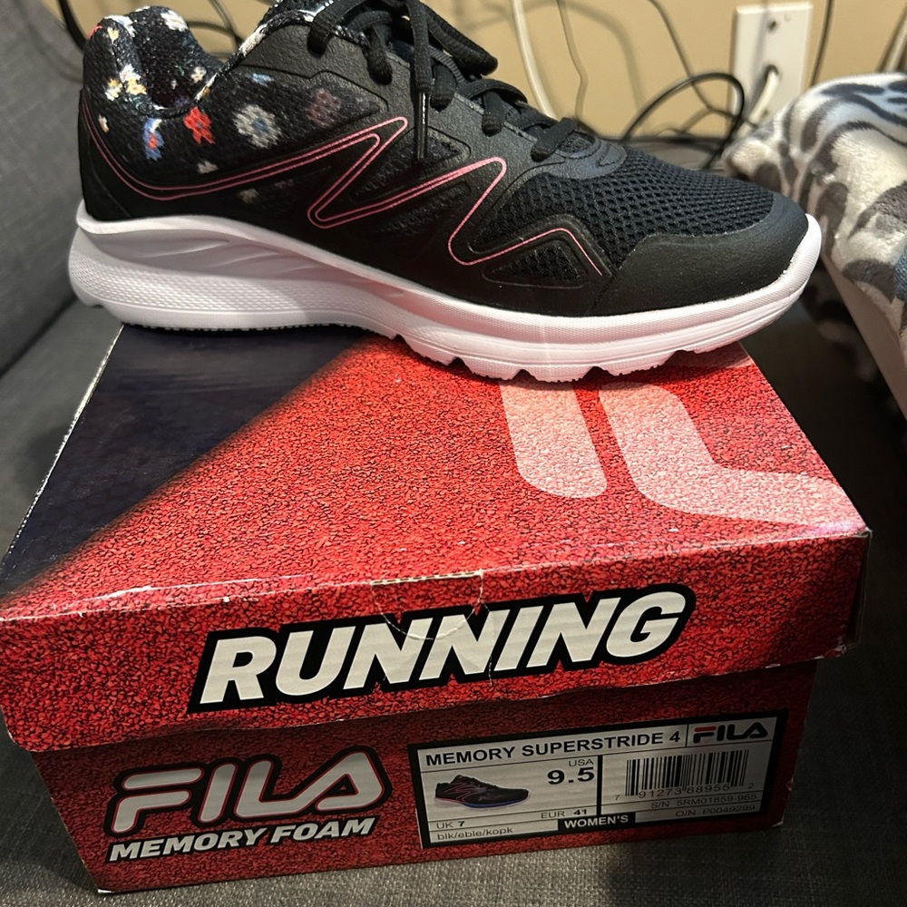 Fila Kids Black Running Shoes